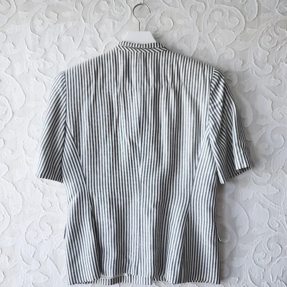 Vintage Christian Dior Short Sleeve Jacket - Picture 12 of 13